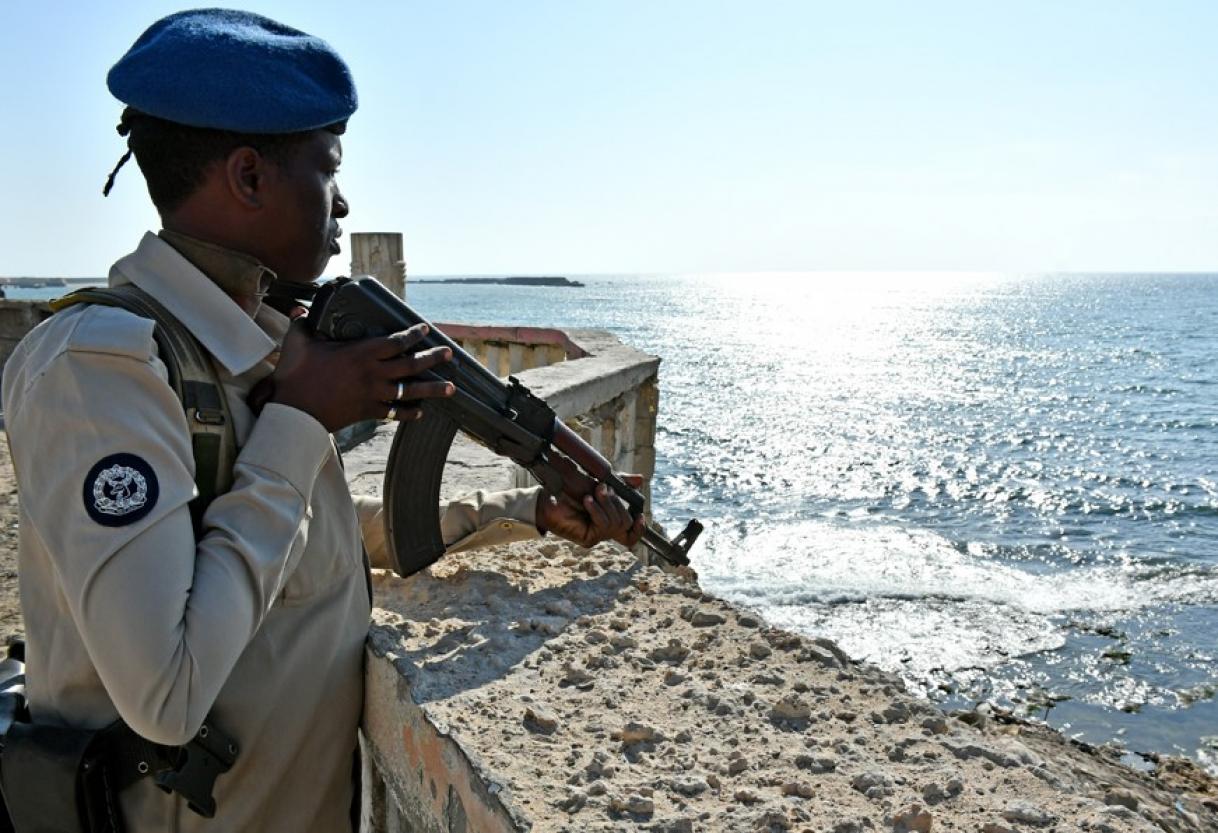 Somali military close to the coast