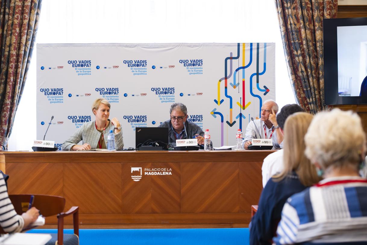 Keynote speakers: Nathalie Loiseau (MEP, President of the Subcommittee on Security and Defence) and Jana Puglierin (Head of Berlin Office, European Council on Foreign Relations). Moderator: Paul Taylor (Politico)