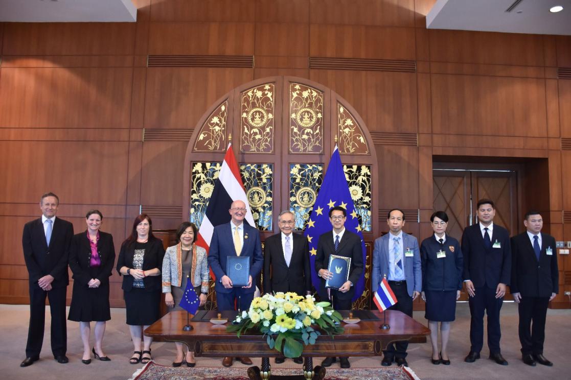 EU-Thailand sign EU-Thailand sign an agreement on Thailand’s recognition of the EU laissez-passer