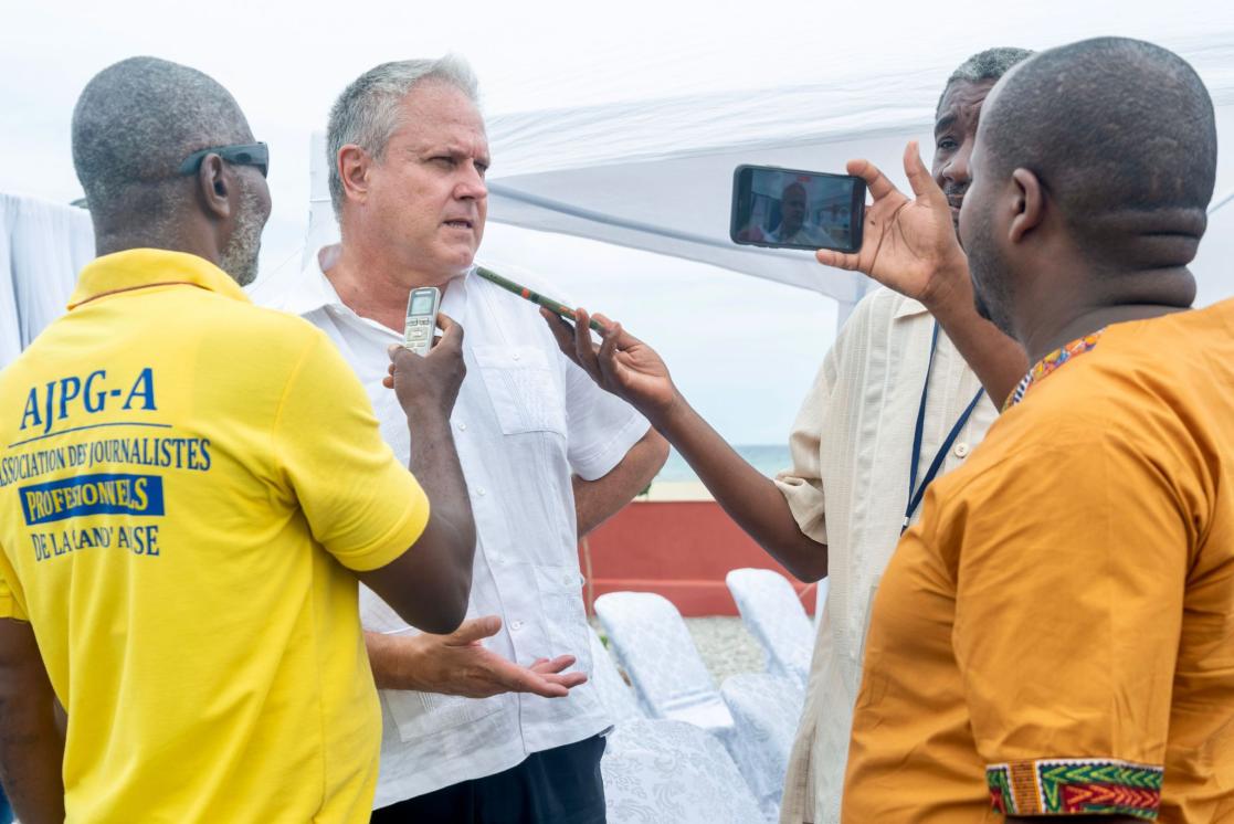 Visite de Stefano Gatto à Jérémie dans le cadre du programme Urbayiti