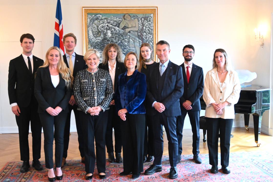 EU Delegation photo-op at the President of Iceland