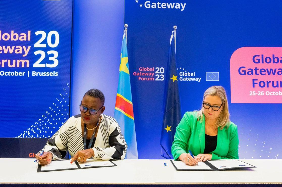 Signature du partenariat stratégique UE-RDC lors du forum Global Gateway, à Bruxelles