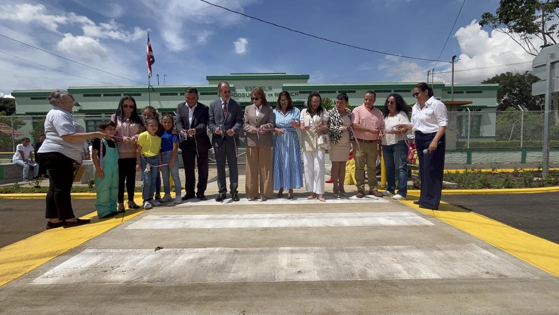  San Joaquín de Flores contará con mejor entorno y acceso a la escuela de la comunidad