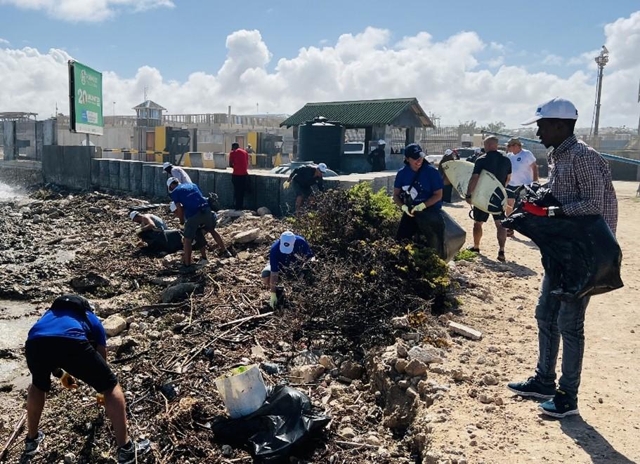 EUCAP members cleaning beach on EU Green Week (https://environment.ec.europa.eu/news/eu-green-week-2023-delivering-net-zero-world-2023-06-05_en)