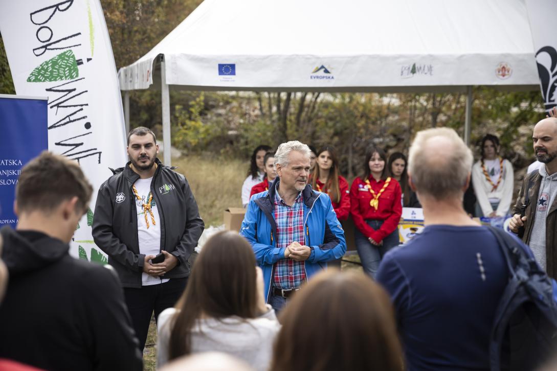 Ambassador Sattler among participants of Boranka tree planting event 