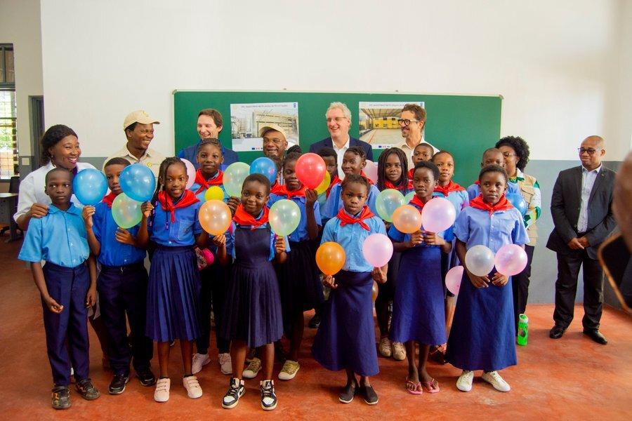 Primary school kids in Beira, central Mozambique