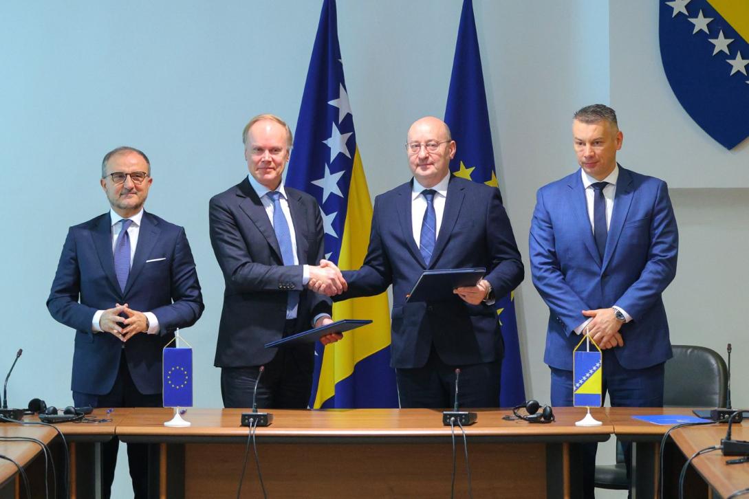 EU and BiH initial agreement on operational activities of Frontex