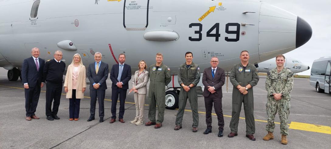 EEAS Secretary-General visiting the Nato base in Keflavik