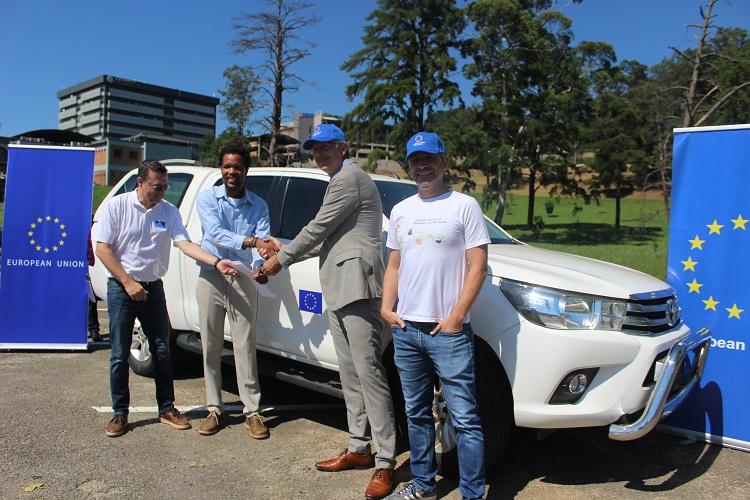 EU vehicle donation to small enterprise