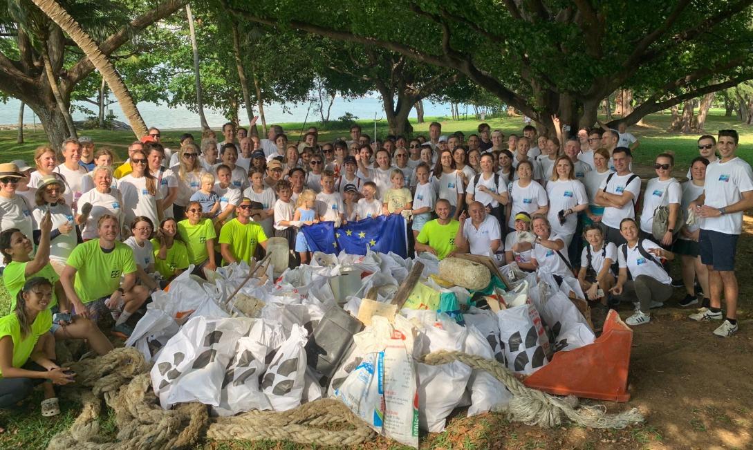 EU Beach CleanUp Group Photo