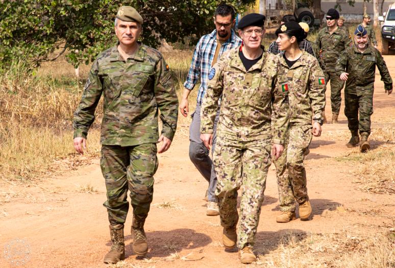 The Spanish Joint Forces Operations Command visits EUTM CAR