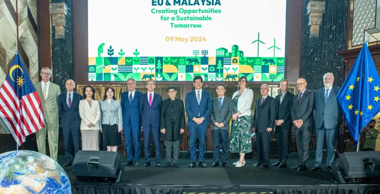 EU-Malaysia Group Photo